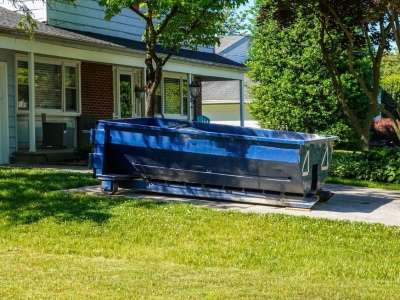 Why You Should Rent a Dumpster for Spring Cleaning