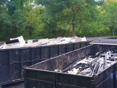 Dumpster Diving: How To Find the Best Deals