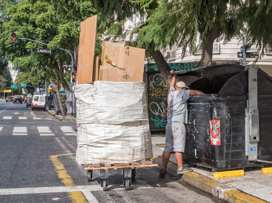 can you get in trouble for dumpster diving in oregon