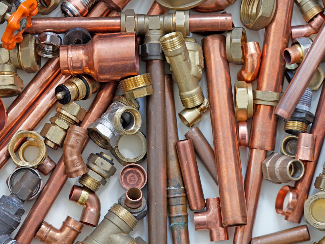 3 Tips for Recycling Old Plumbing Fixtures