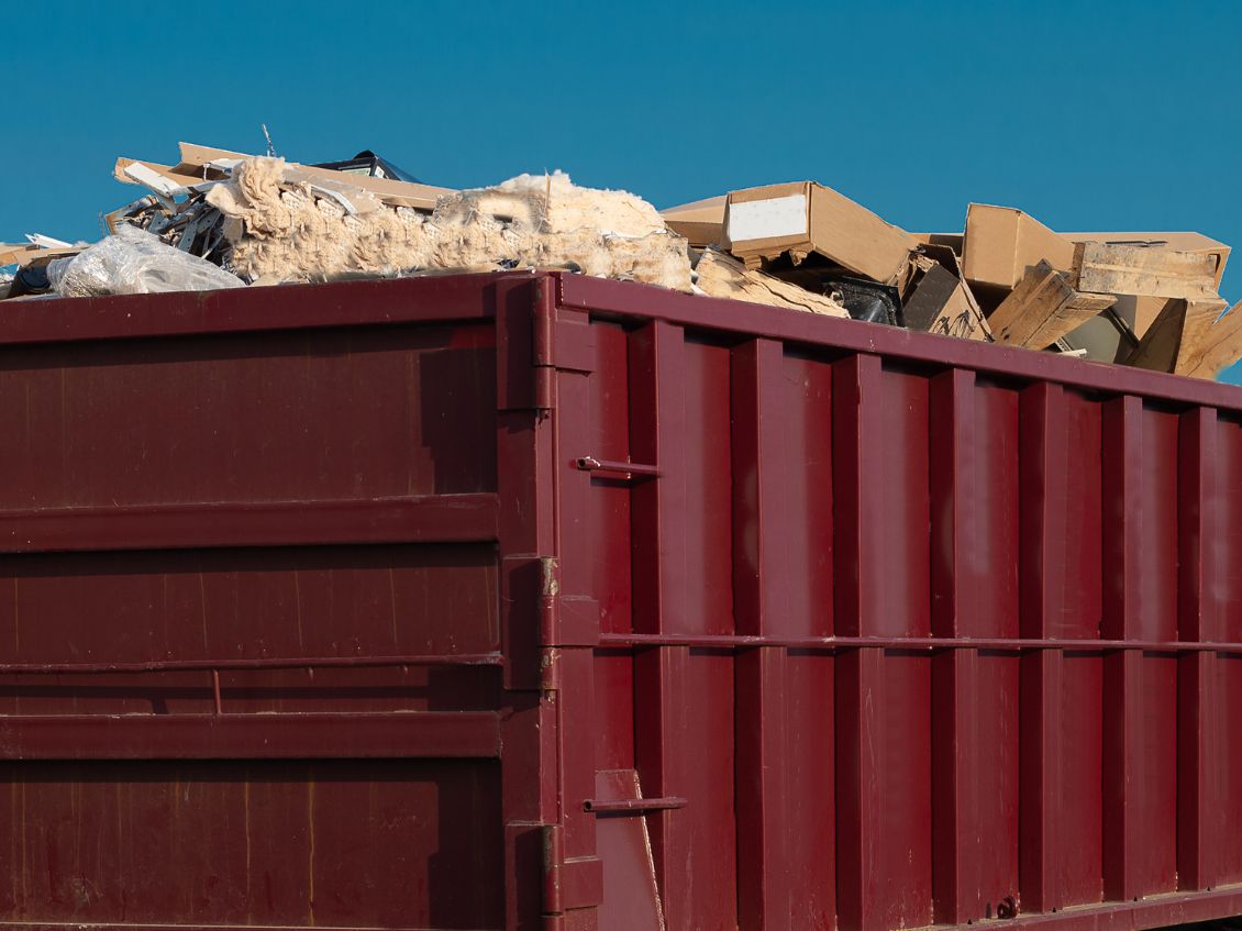 Save Time: Rent a Dumpster Before Cleaning a Storage Space