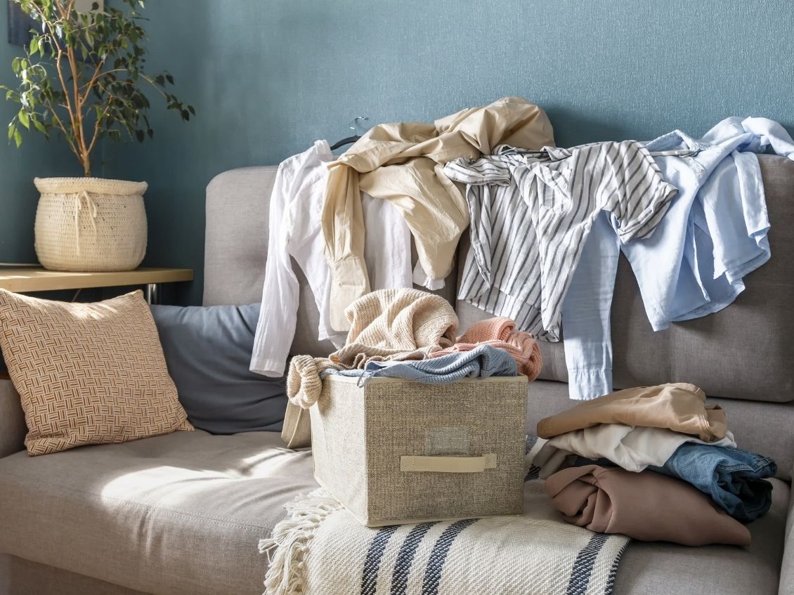 Tips for Decluttering a Room Full of Junk