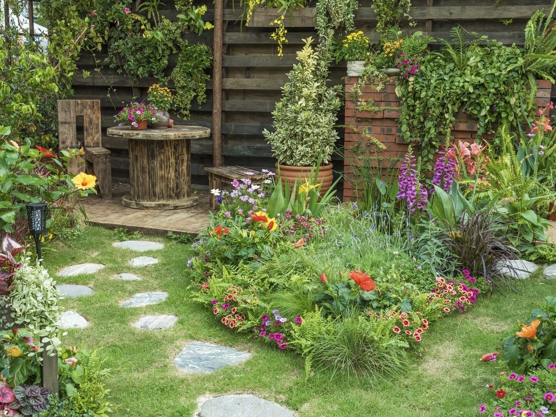 How To Prepare Your Garden for Fall
